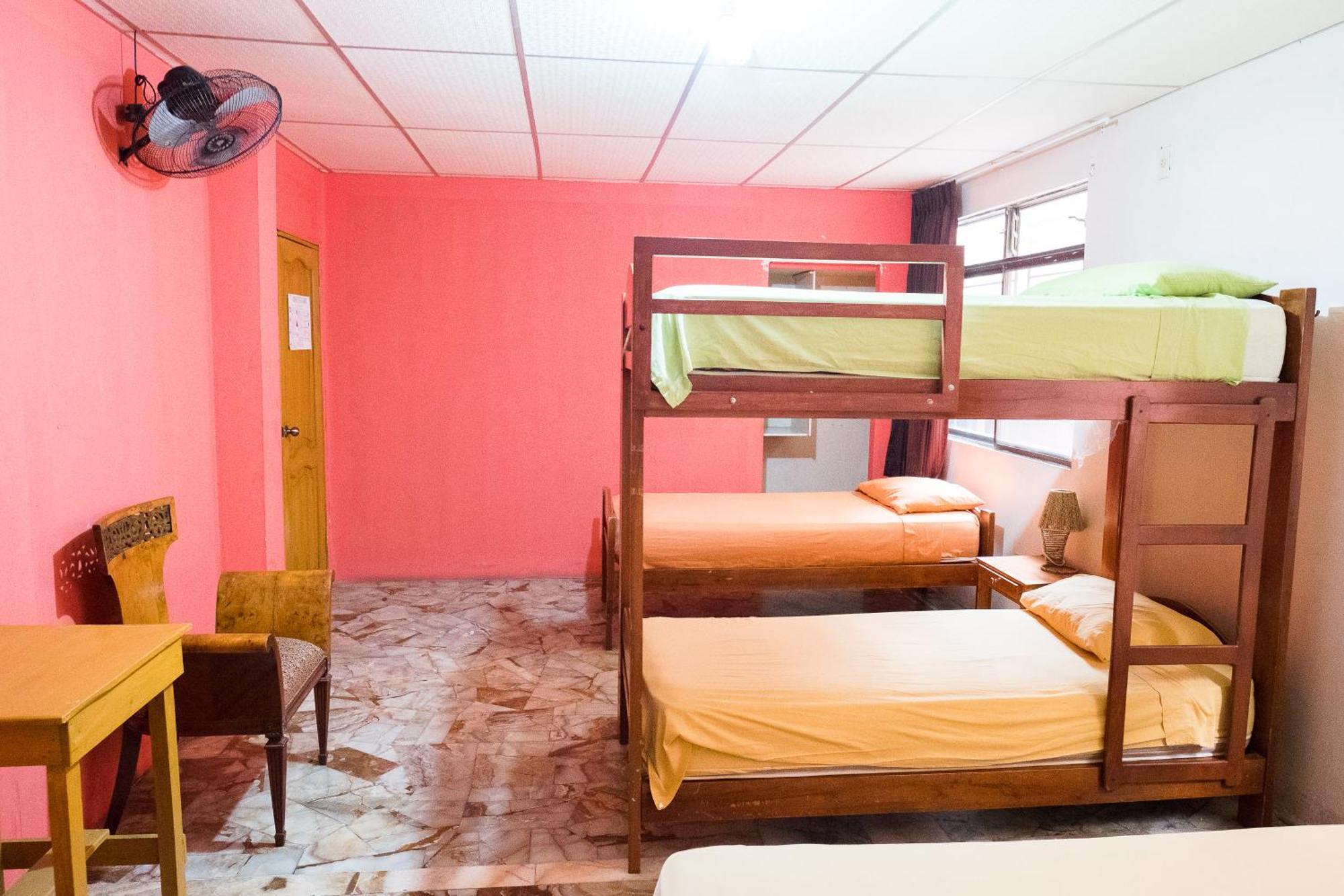 Hostel Nucapacha Guayaquil Exterior foto